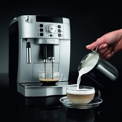 Espresso Doctor Delonghi Factory Seconds Delonghi Magnifica ECAM22.110.SB (FACTORY SECONDS)